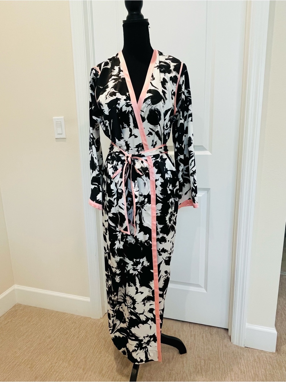 Oscar De La Renta Floral Robe